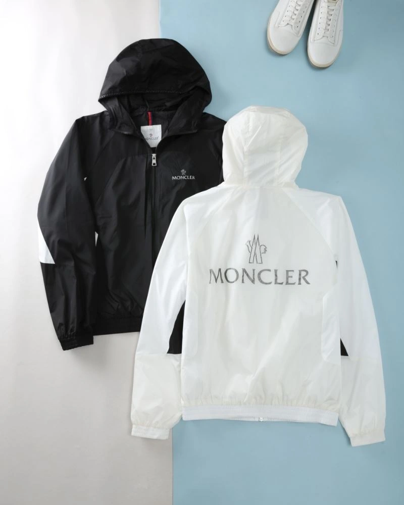 Moncler Outwear QuickDry 141871