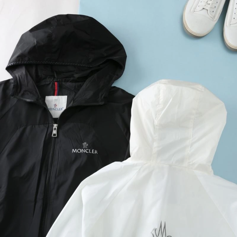 Moncler Outwear QuickDry 141871