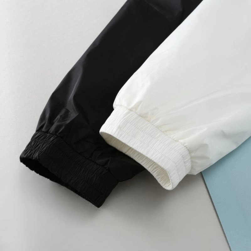 Moncler Outwear QuickDry 141871