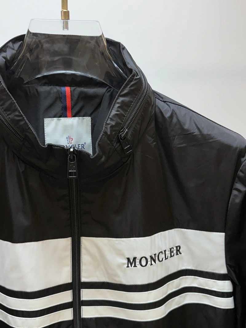 Fashionable Moncler Outwear 141882