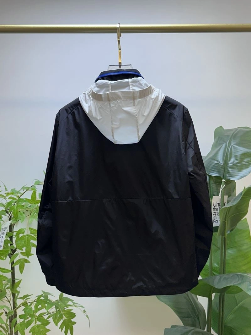 Neat Moncler Outwear 141890