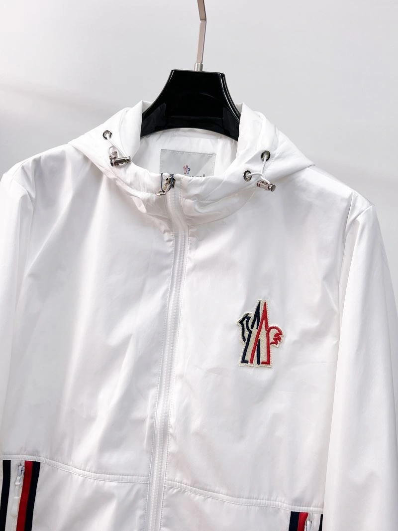Elegant Moncler Outwear 141864