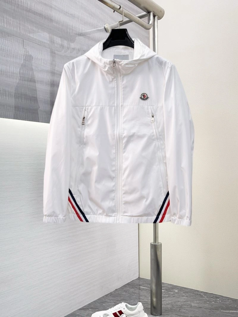 Casual Moncler Outwear 141858