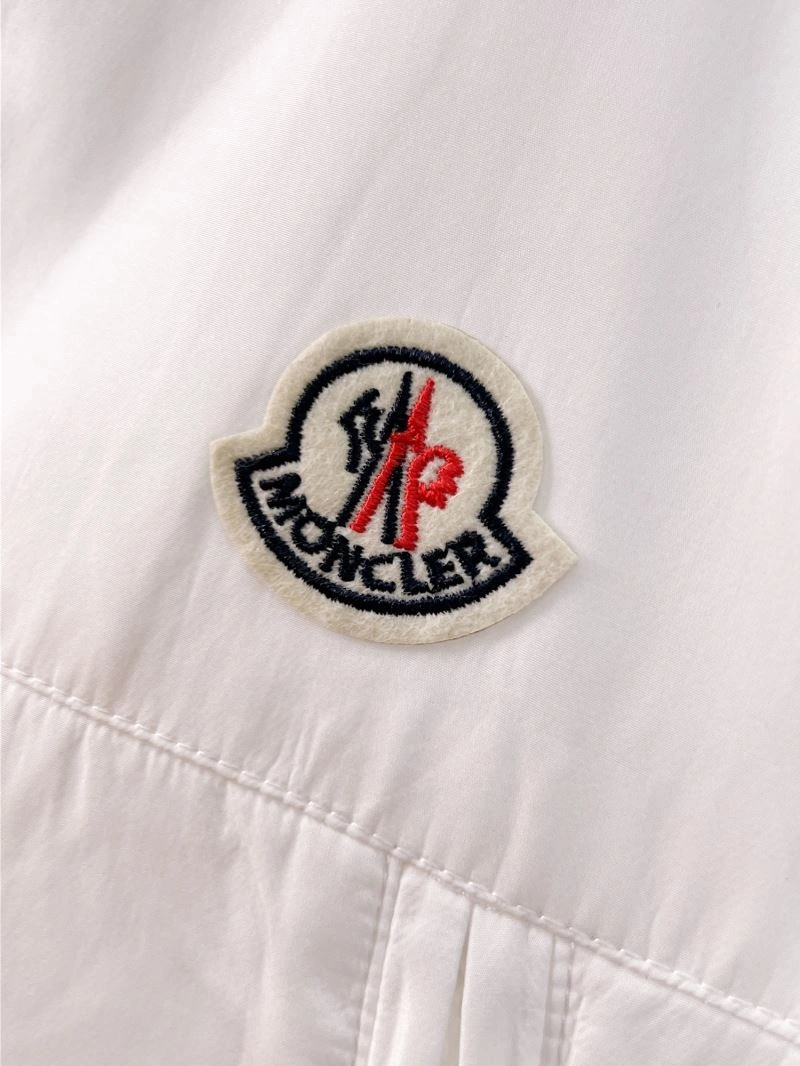 Casual Moncler Outwear 141858