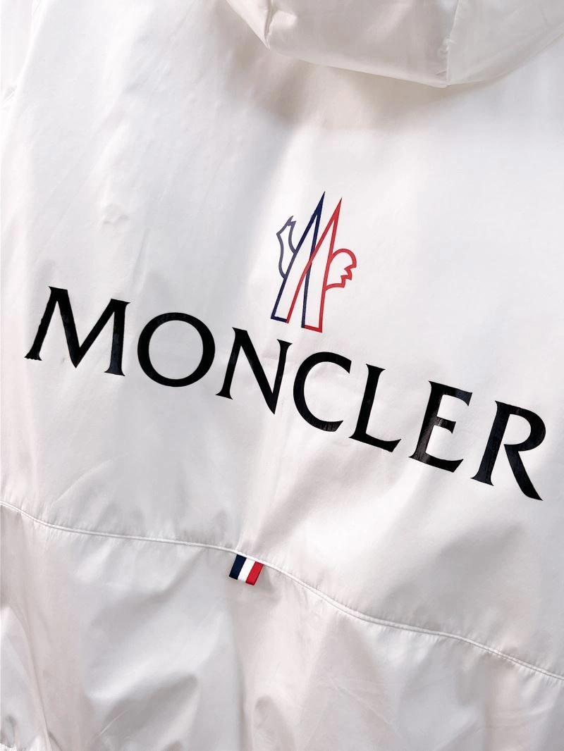 Casual Moncler Outwear 141858
