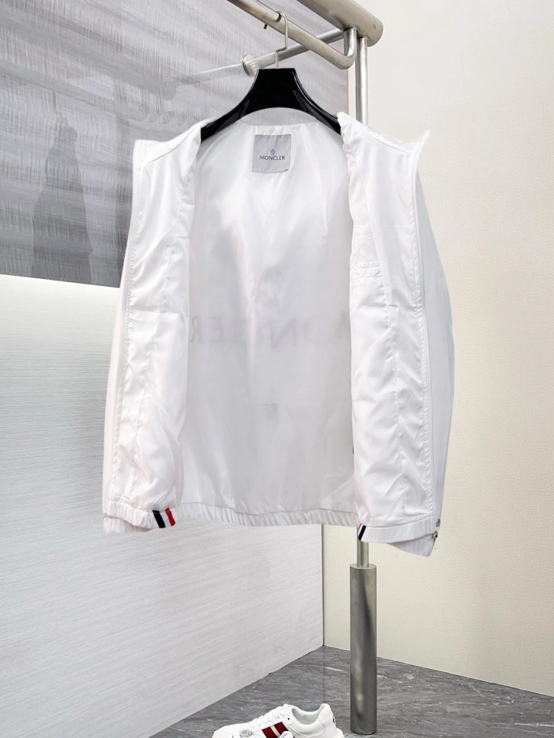Casual Moncler Outwear 141858
