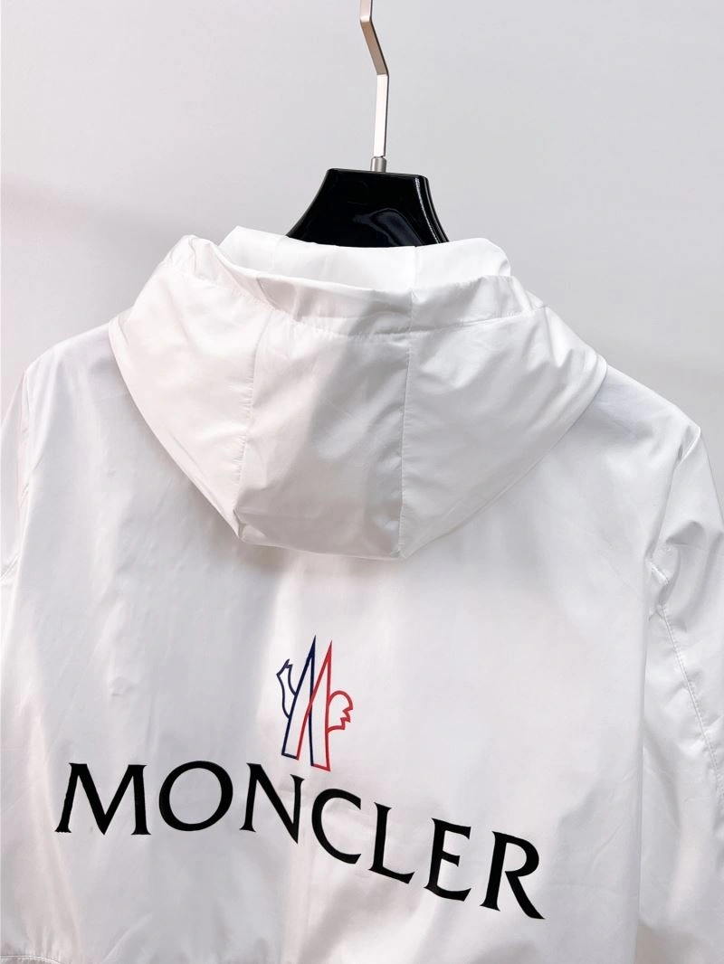 Casual Moncler Outwear 141858