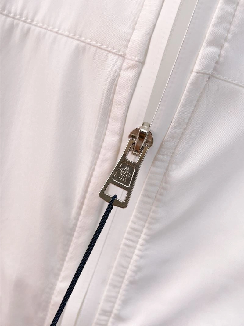 Casual Moncler Outwear 141858