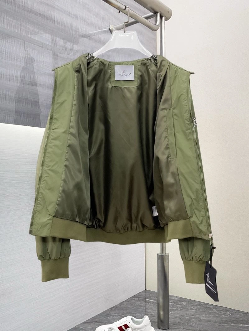 HighPerformance Moncler Outwear 141854