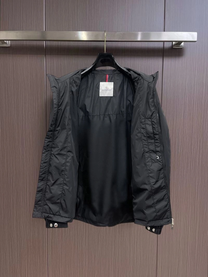 Chic Moncler Outwear 141849