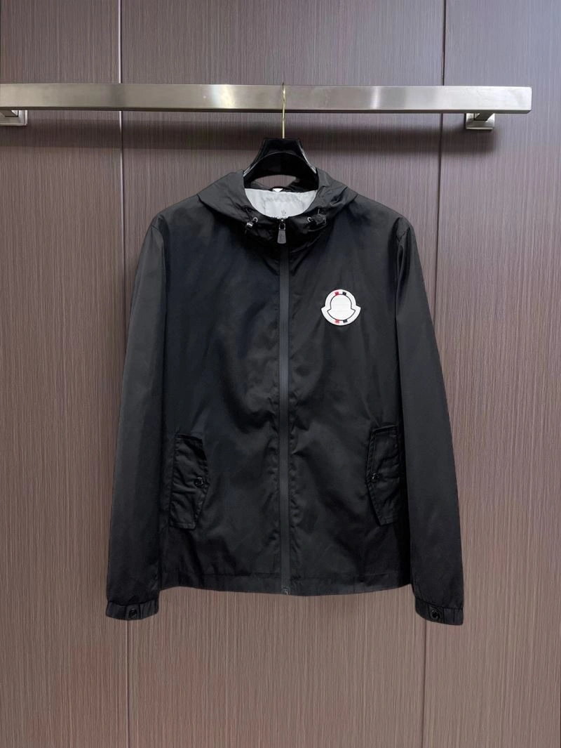 Tailored Moncler Outwear 141829