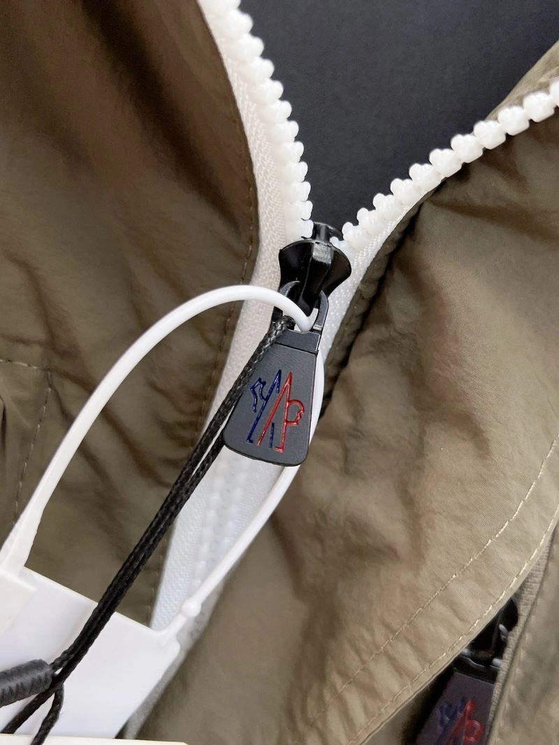 SoftTouch Moncler Outwear 141833