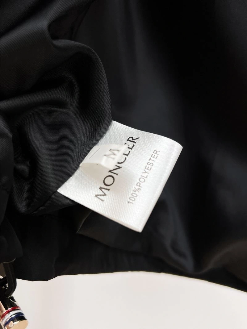 FreshLook Moncler Outwear 141828