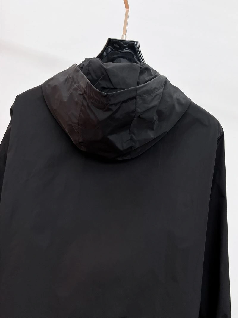 FreshLook Moncler Outwear 141828