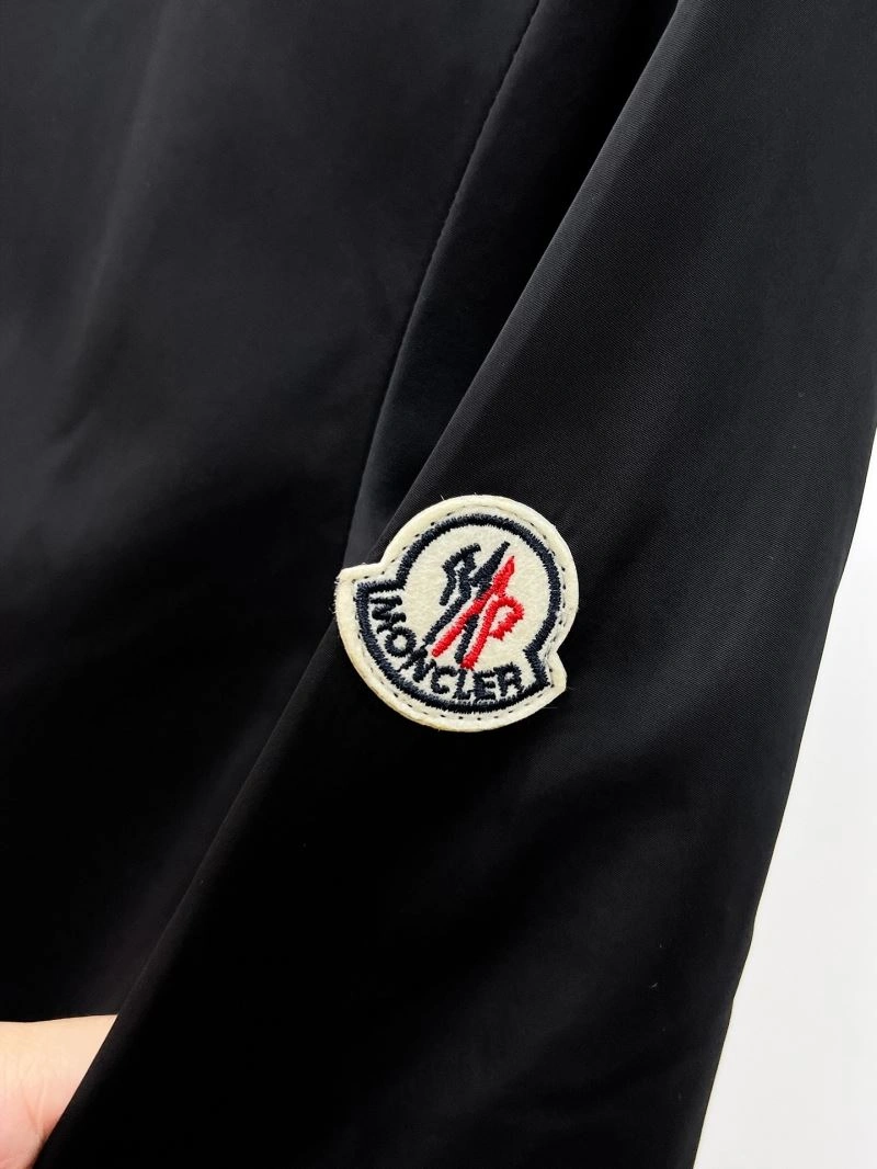 Moncler Outwear WellDesigned 141831