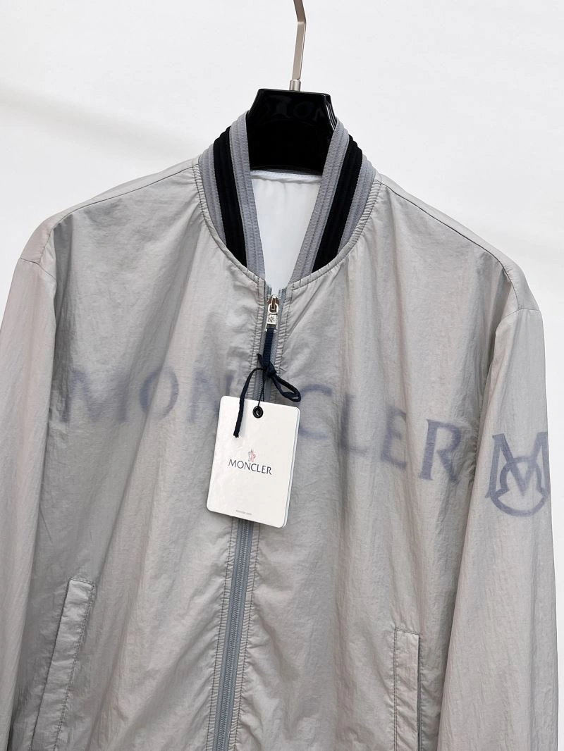 Moncler Outwear Trendsetting 141824