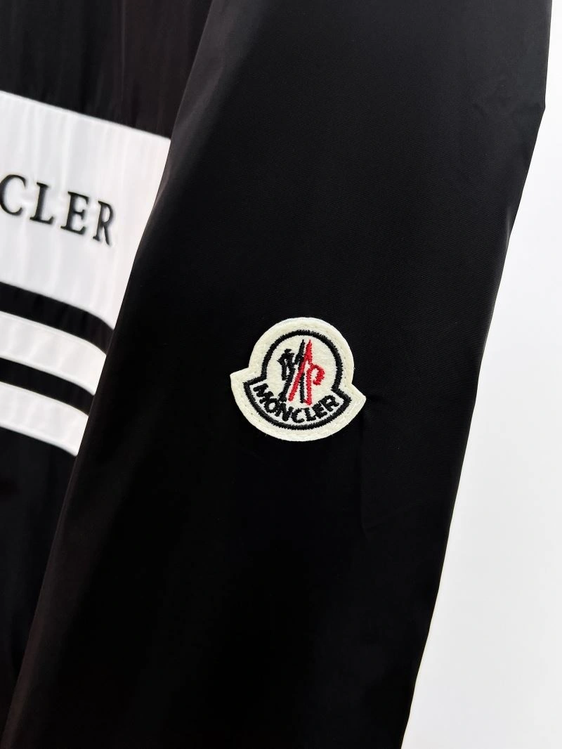 Moncler Outwear Casual 141823