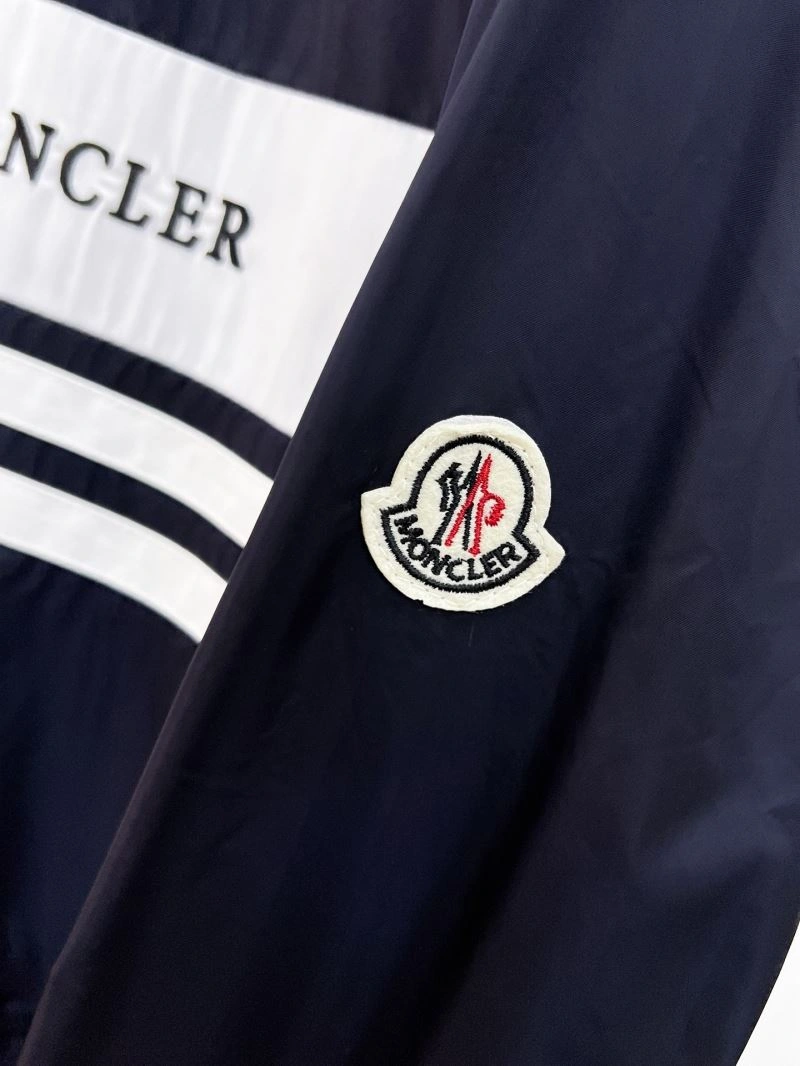 EasyCare Moncler Outwear 141840