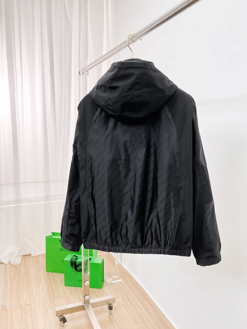Moncler Outwear SoftTouch 141827