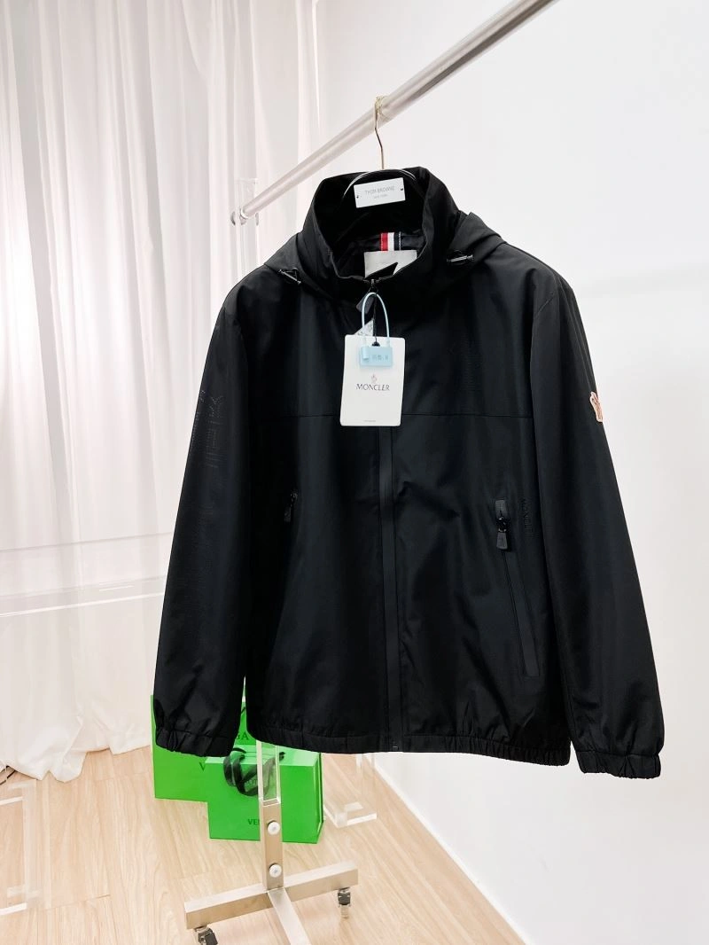 Moncler Outwear Timeless 141843