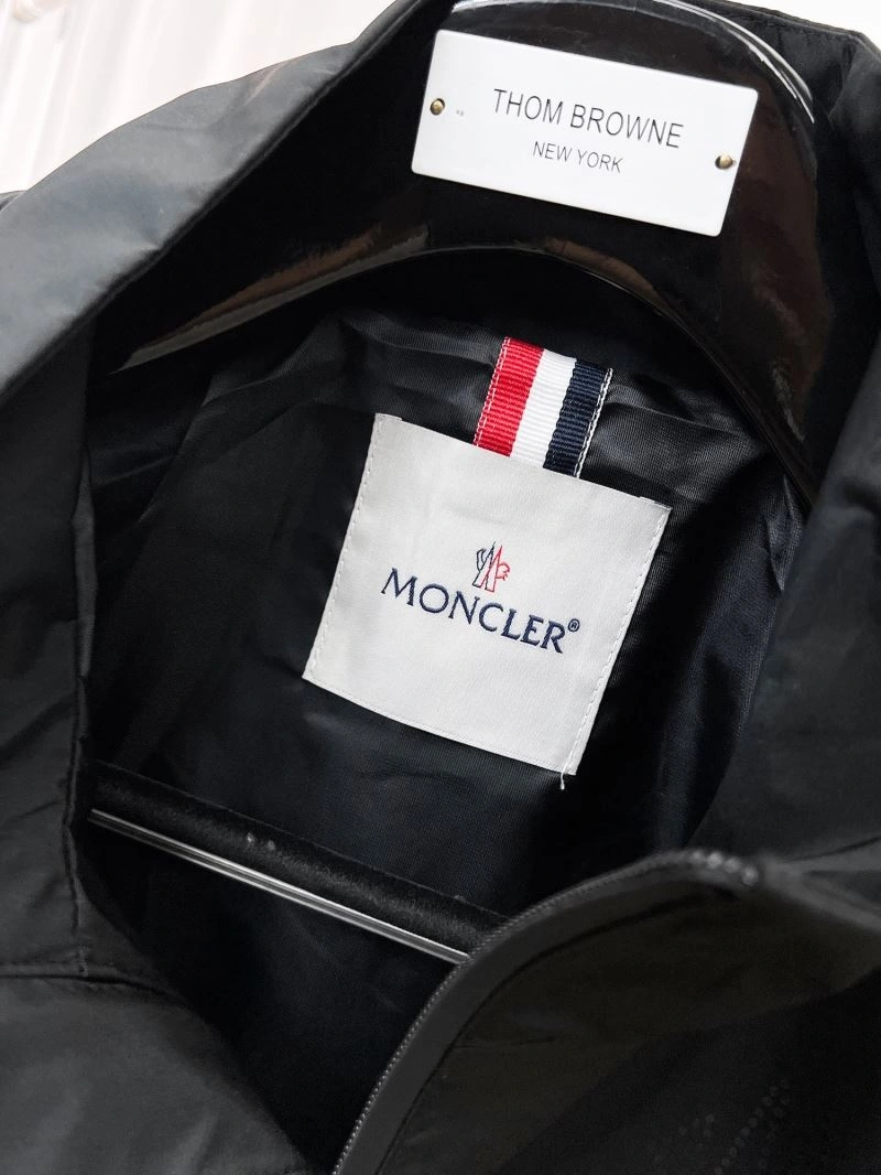 Moncler Outwear Timeless 141843