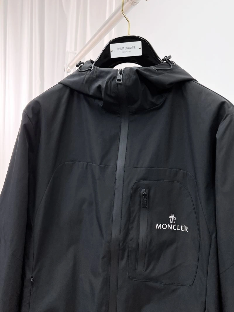 HighPerformance Moncler Outwear 141836
