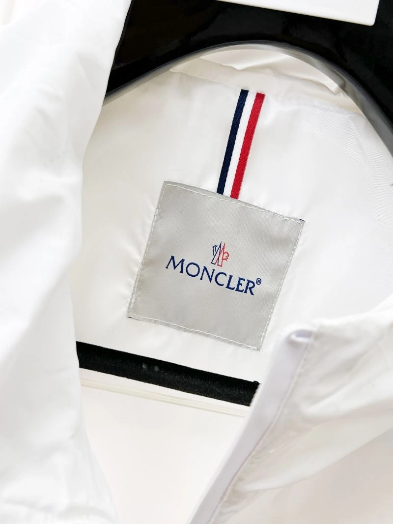 HighPerformance Moncler Outwear 141830