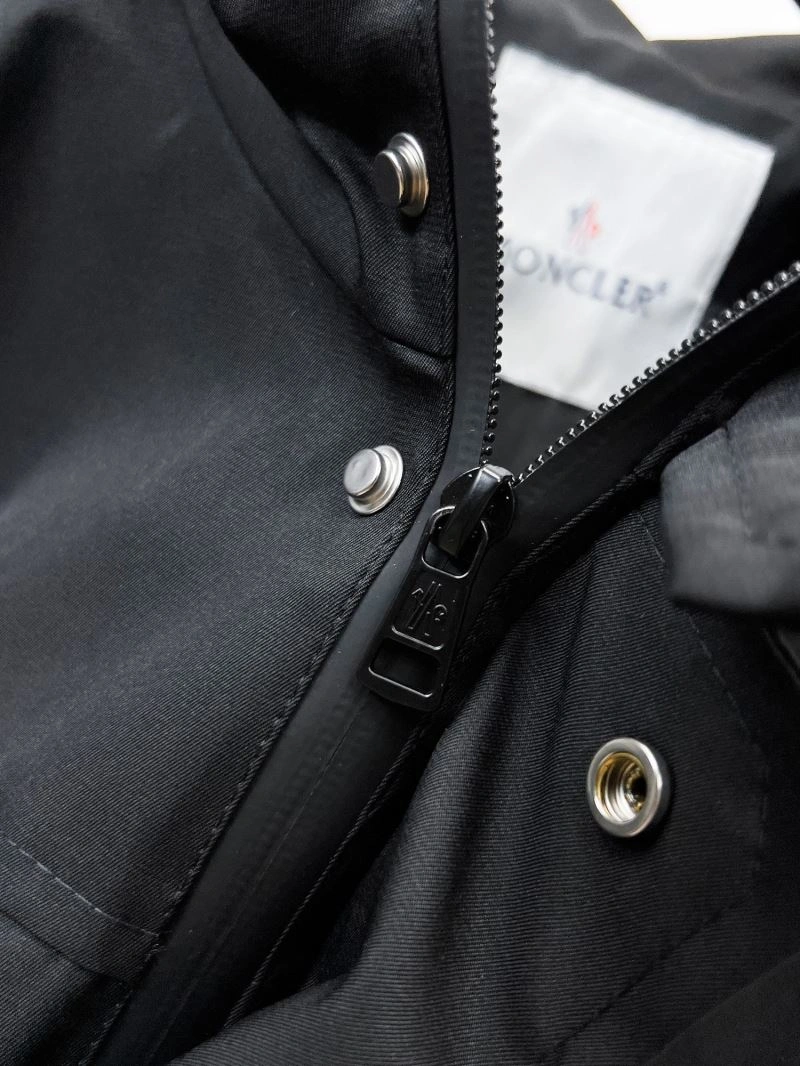 Fashionable Moncler Outwear 141846