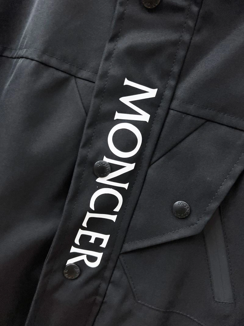 Fashionable Moncler Outwear 141846