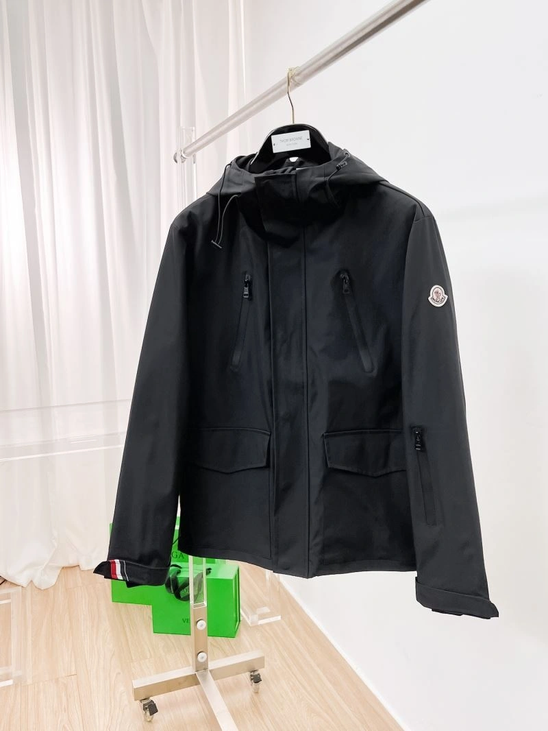 TimelessDesign Moncler Outwear 141844
