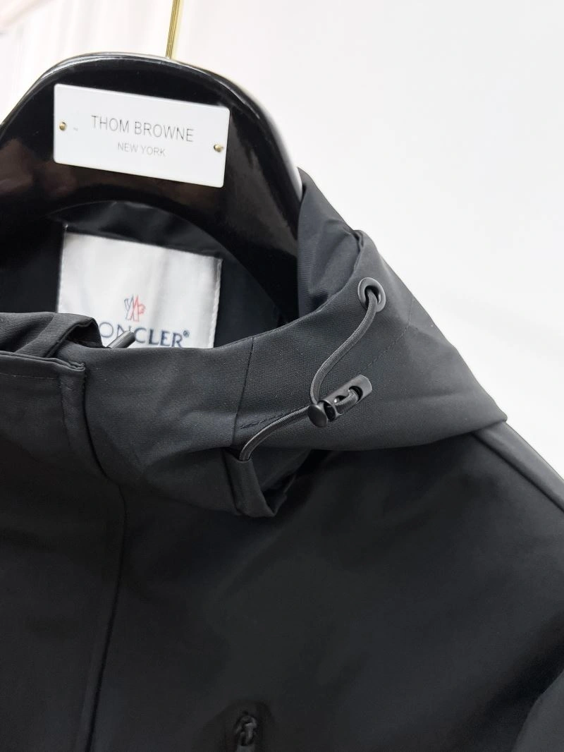 TimelessDesign Moncler Outwear 141844