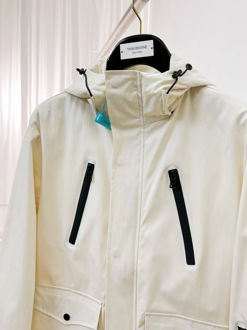 Moncler Outwear Soft 141838