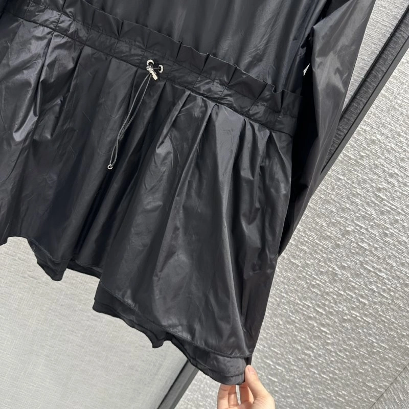 Moncler Outwear UrbanStyle 139678