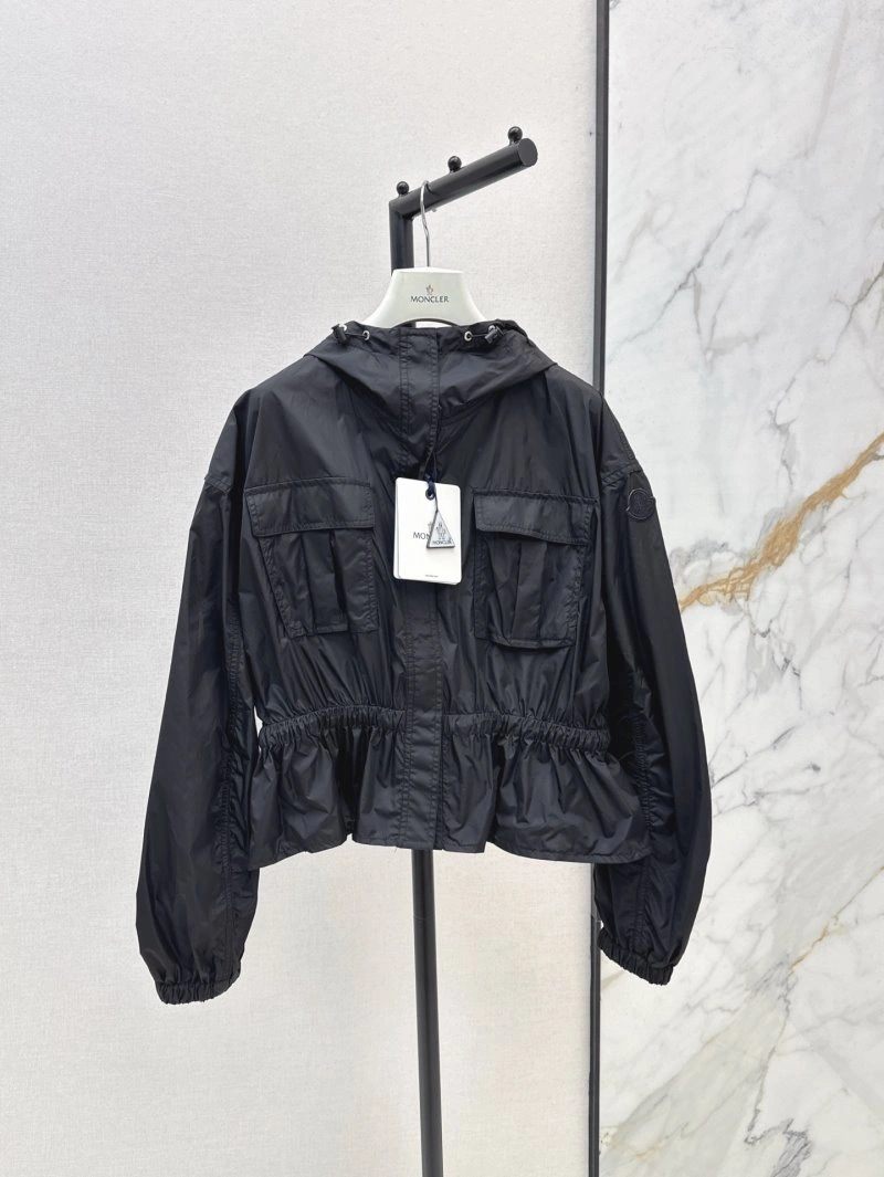Moncler Outwear Thermal 139641