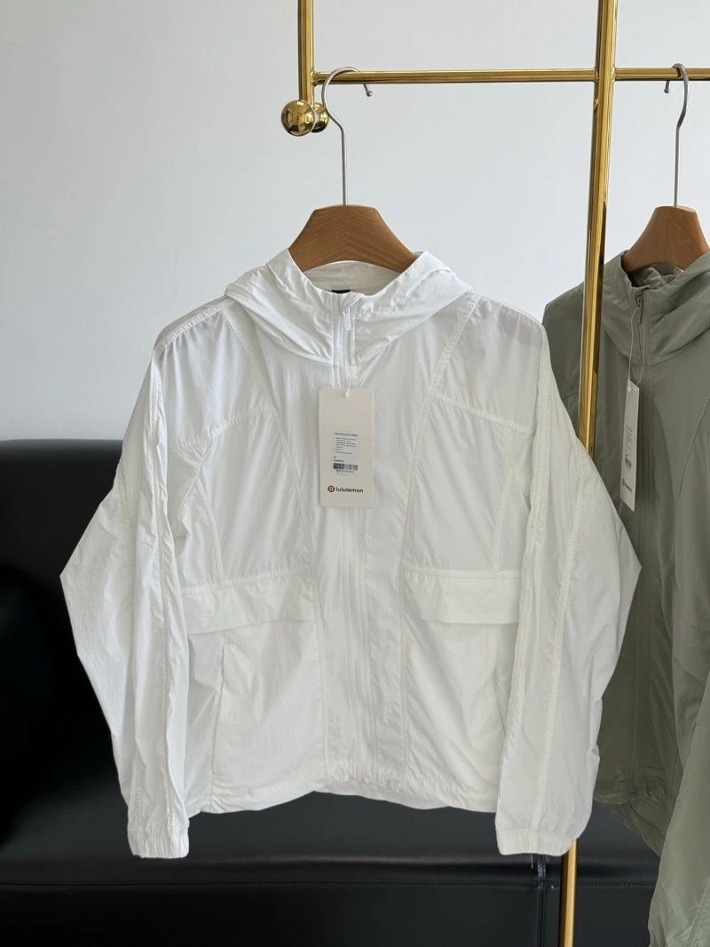 Moncler Outwear SmartChoice 139635