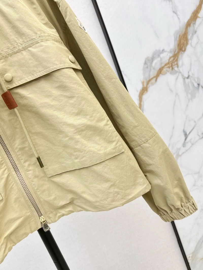 DailyWear Moncler Outwear 139611