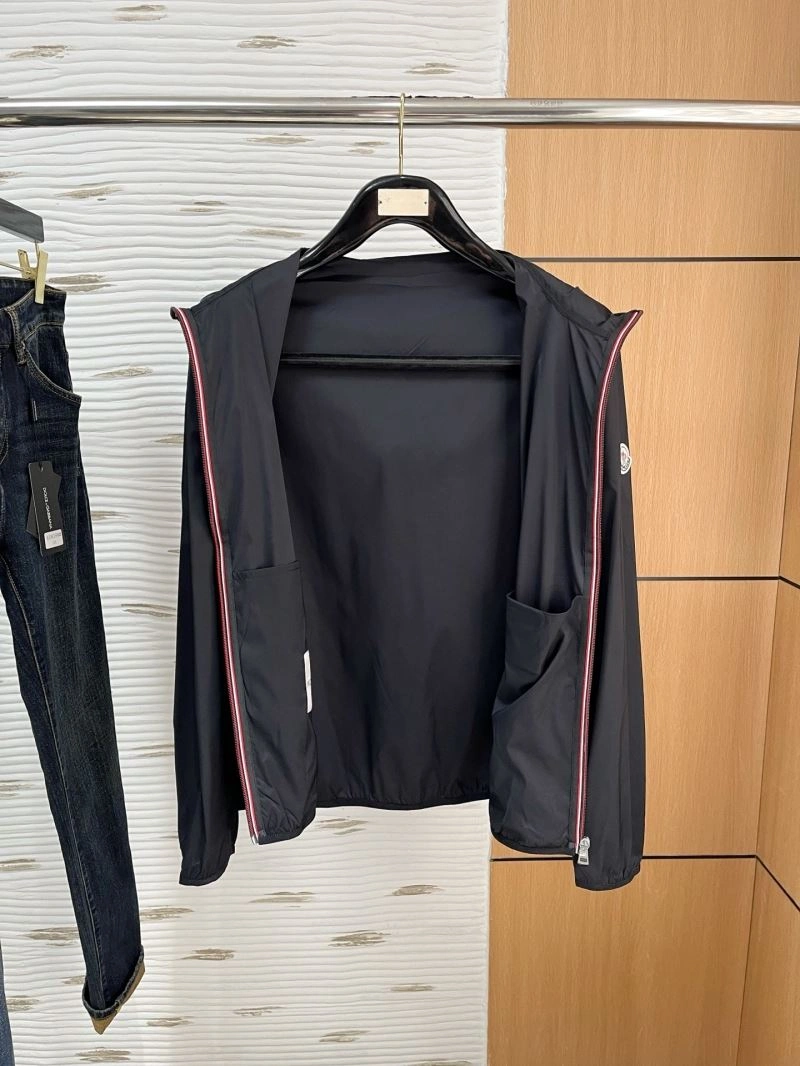 BestValue Moncler Outwear 141590