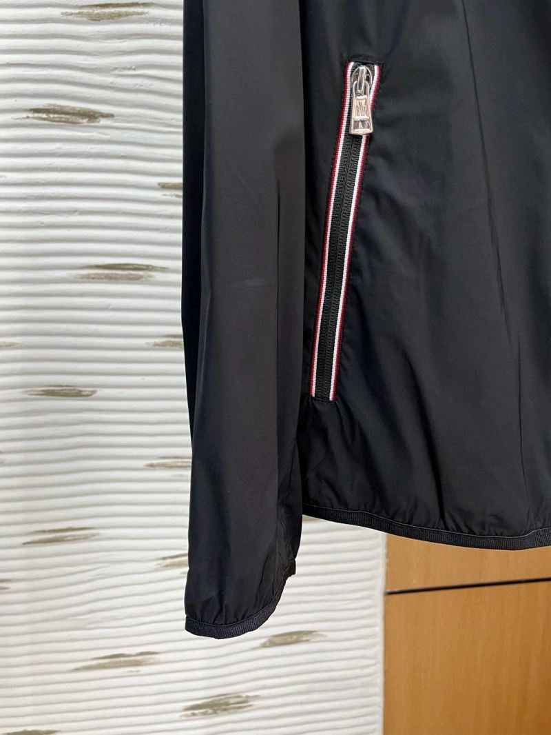 BestValue Moncler Outwear 141590