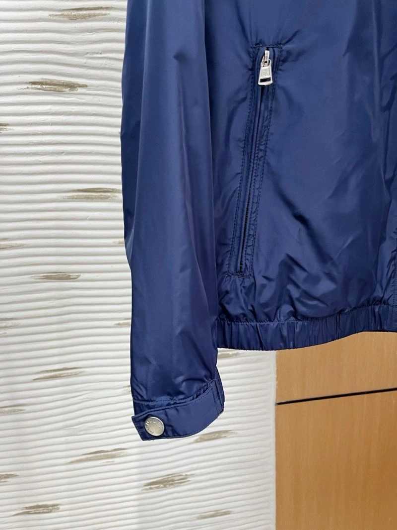 Sustainable Moncler Outwear 141589
