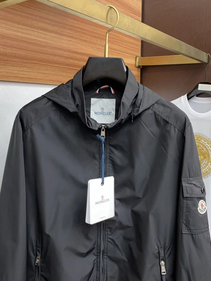 SmartChoice Moncler Outwear 141588