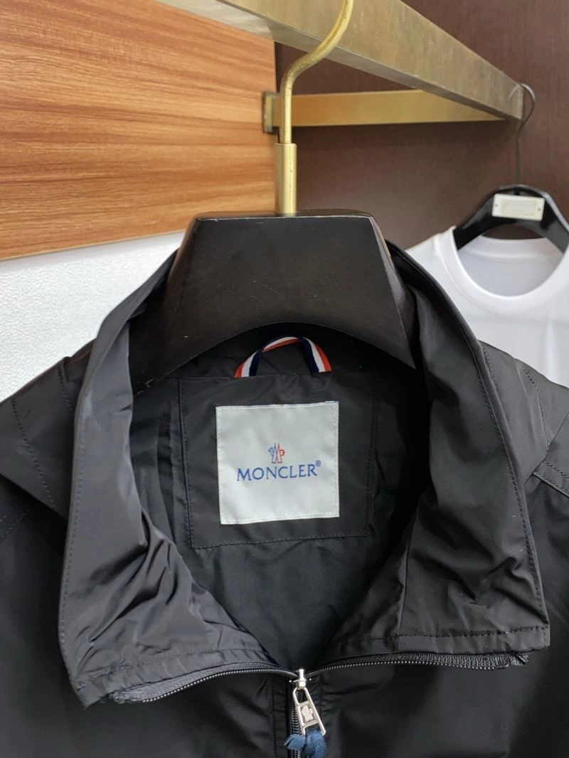 SmartChoice Moncler Outwear 141588