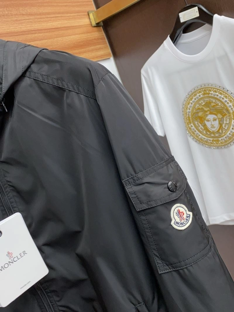SmartChoice Moncler Outwear 141588