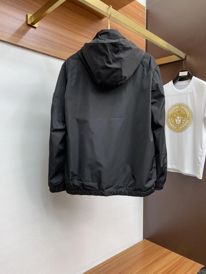 SmartChoice Moncler Outwear 141588