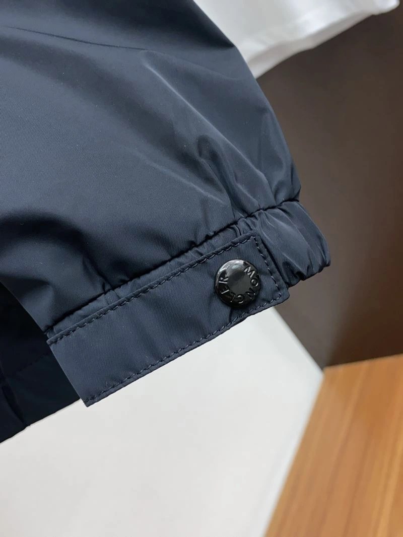 Moncler Outwear SoftTouch 141580