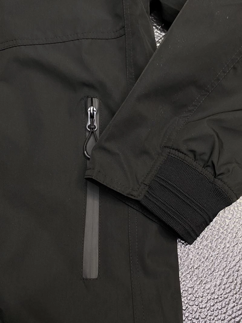 Youthful Moncler Outwear 141581