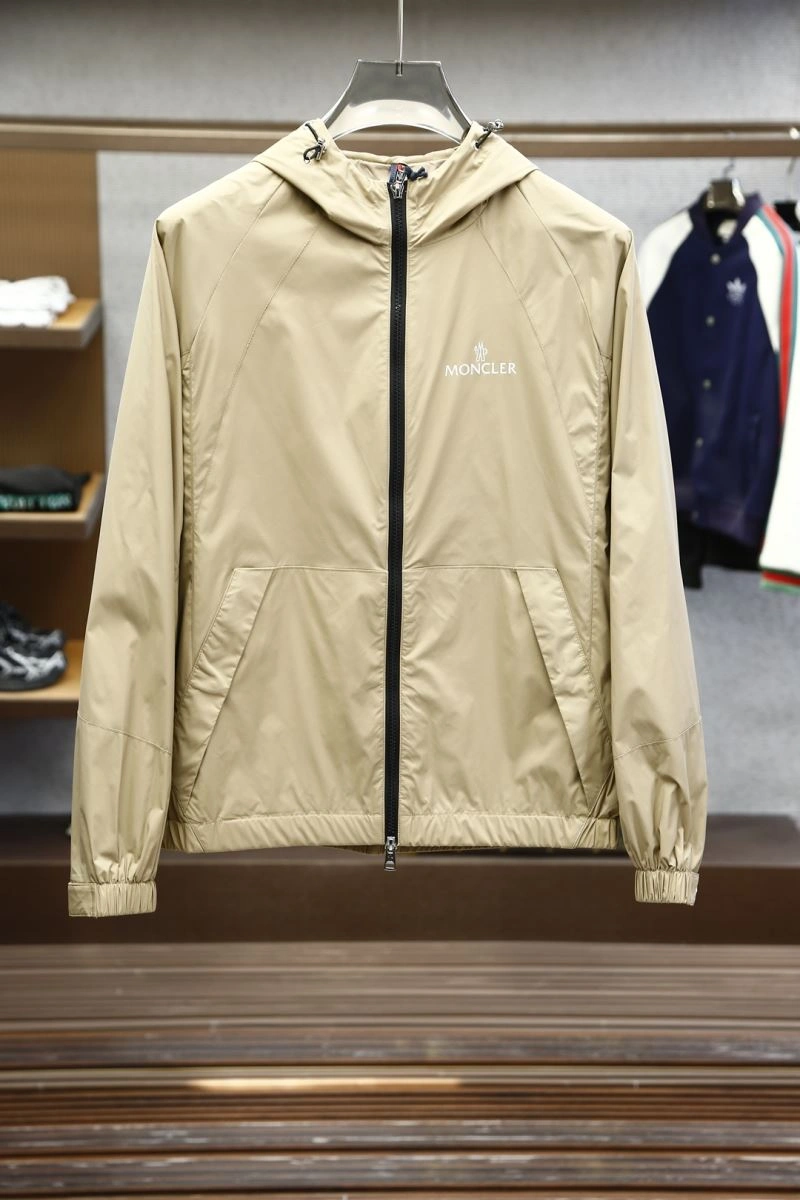 Sophisticated Moncler Outwear 141584