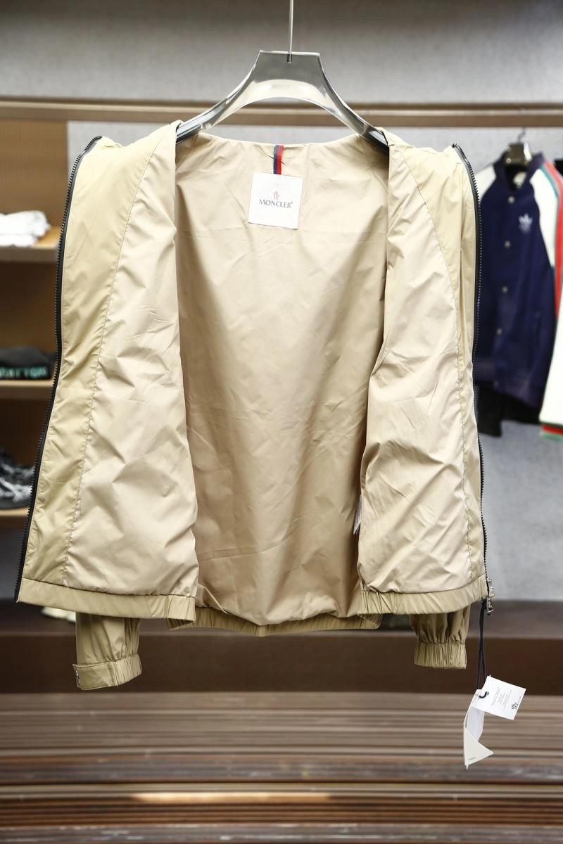 Sophisticated Moncler Outwear 141584