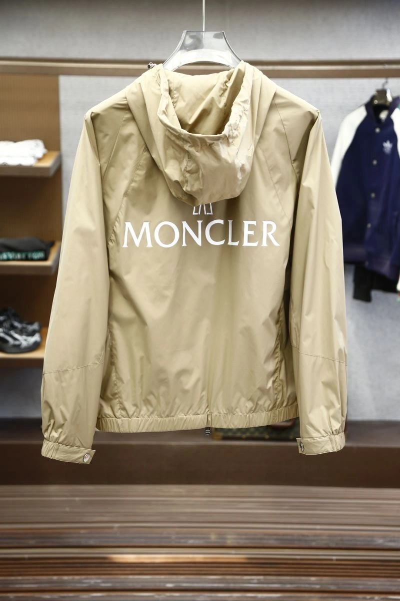 Sophisticated Moncler Outwear 141584