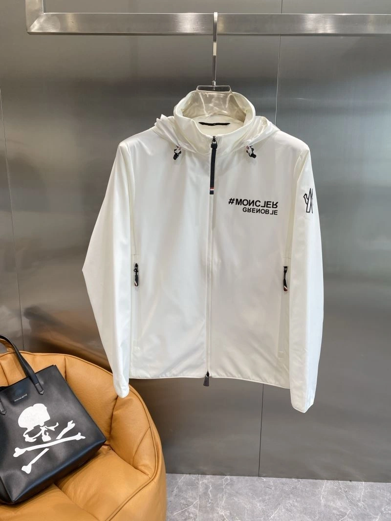 EasyCare Moncler Outwear 141569