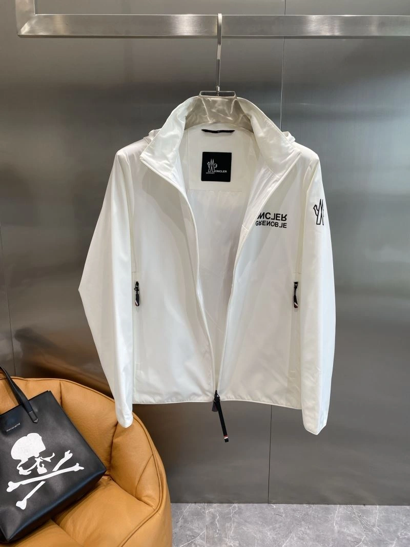 EasyCare Moncler Outwear 141569